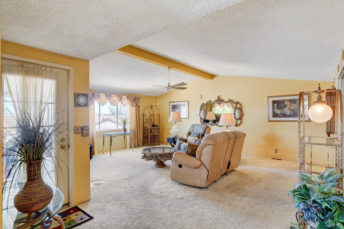 577 Lake Michigan Lane