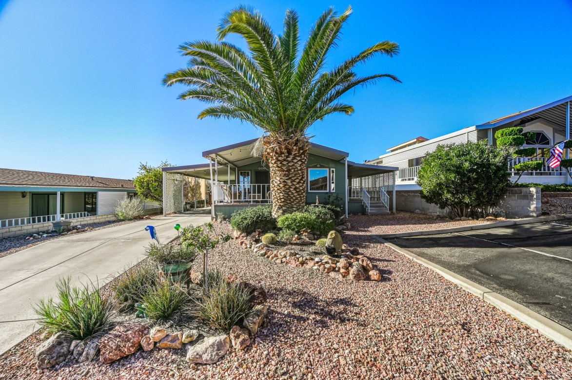 585 Lake Superior Lane