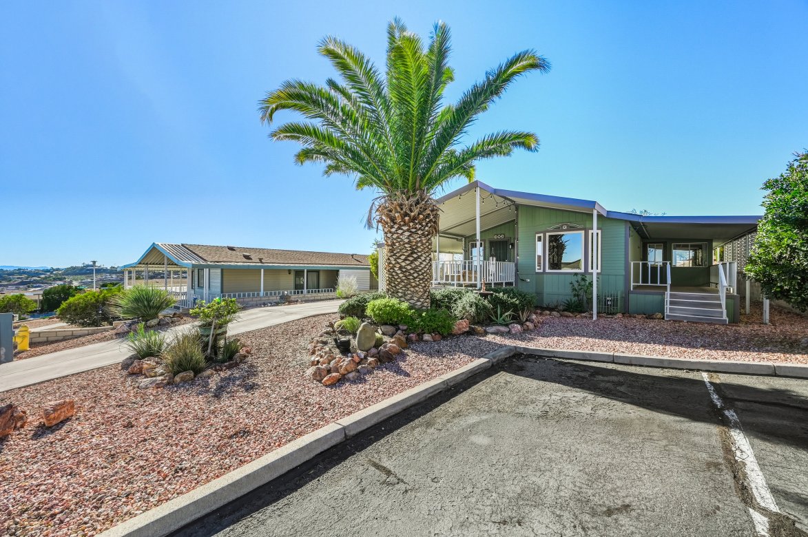 585 Lake Superior Lane