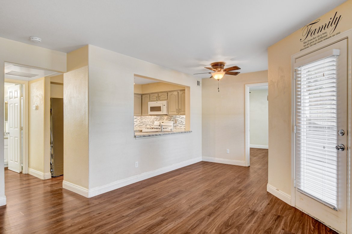 701 Capri Drive, 3B
